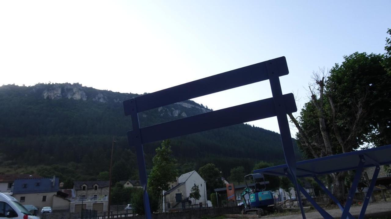Studio Gites Au Pont De La Gineze Barjac  Εξωτερικό φωτογραφία